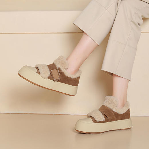西村名物2024秋季新款时尚简约保暖加绒厚底毛毛鞋百搭休闲鞋女T24DM47971 商品图4