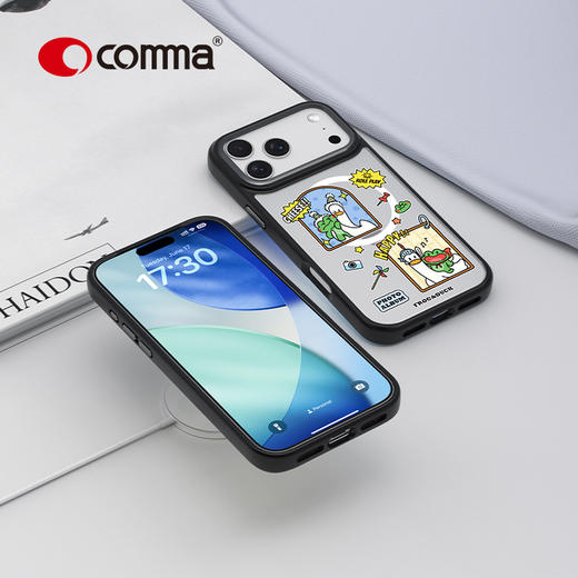 COMMA珂玛 iPhone 系列 文创系列拼贴防摔磁吸保护壳-17 系列 商品图1
