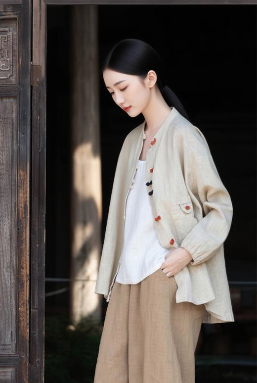 现货 臣禾	【棉麻新中式衬衫】 盘扣茶服对襟外套（71.5% 苎麻28.5% 棉）	JZ253011275 商品图3