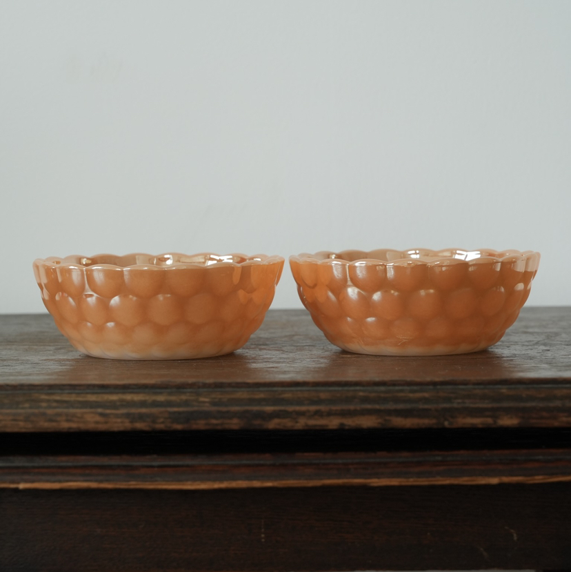 【苏州】美国Anchor Hocking火桃色奶玻璃碗 X1196