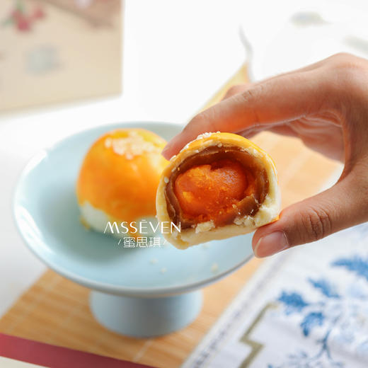 莲蓉蛋黄酥 商品图0