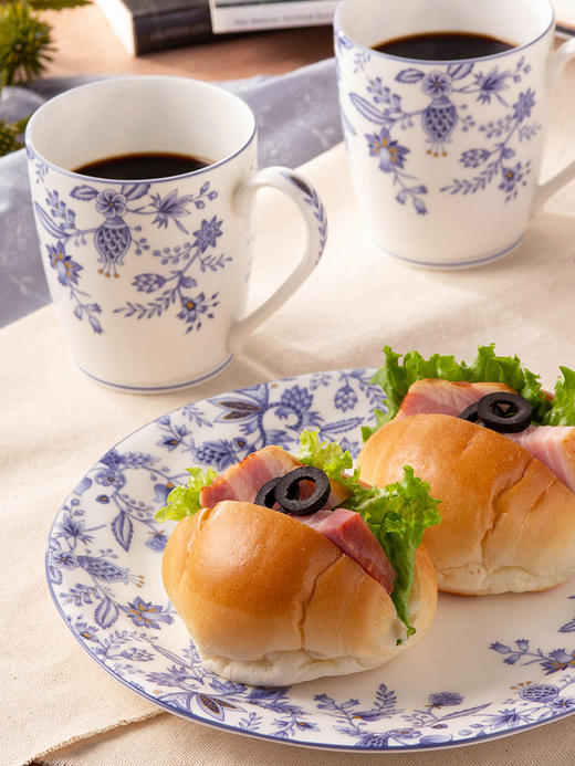 Noritake则武 BLUE SORRENTINO骨瓷马克杯家用大容量水杯牛奶杯日本则武Blue sorrentino 马克杯295cc 商品图1