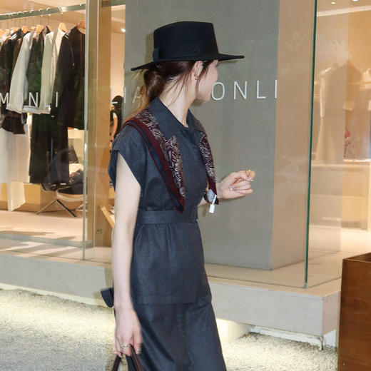 良木礼绵羊毛无袖外套（腰带）（Q2582125） 商品图6