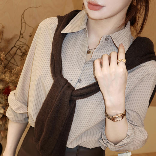 【预售7天】良木礼条纹衬衫（Q259104） 商品图1