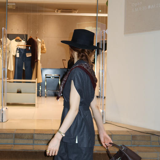 良木礼绵羊毛无袖外套（腰带）（Q2582125） 商品图8