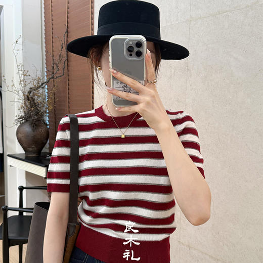 【特价不退不换】【预售7天】良木礼羊毛条纹上衣（Q259118） 商品图4