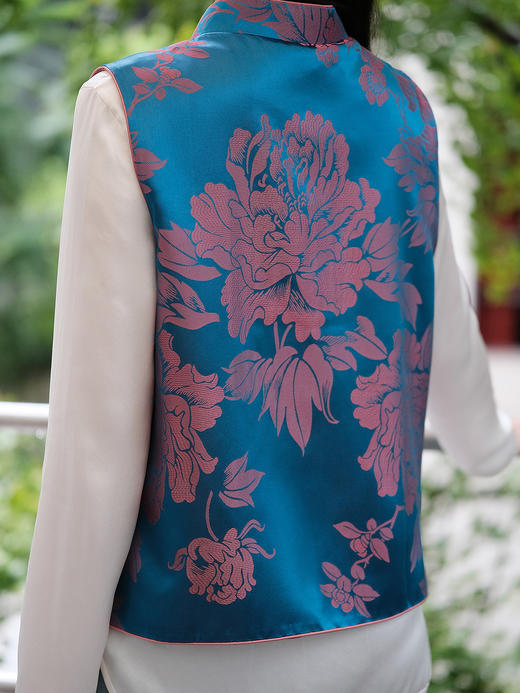 盛唐婧 | 轻奢新中式老缎提花对花对襟马甲-蓝色 商品图5