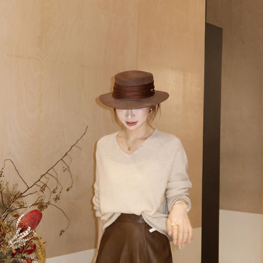 【预售7天】良木礼山羊绒钉珠套衫（Q2584516） 商品图0