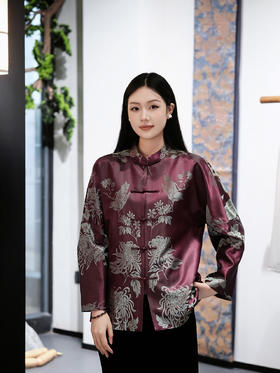 盛唐婧 | 轻奢新中式老缎提花对花对襟外套-牵牛紫