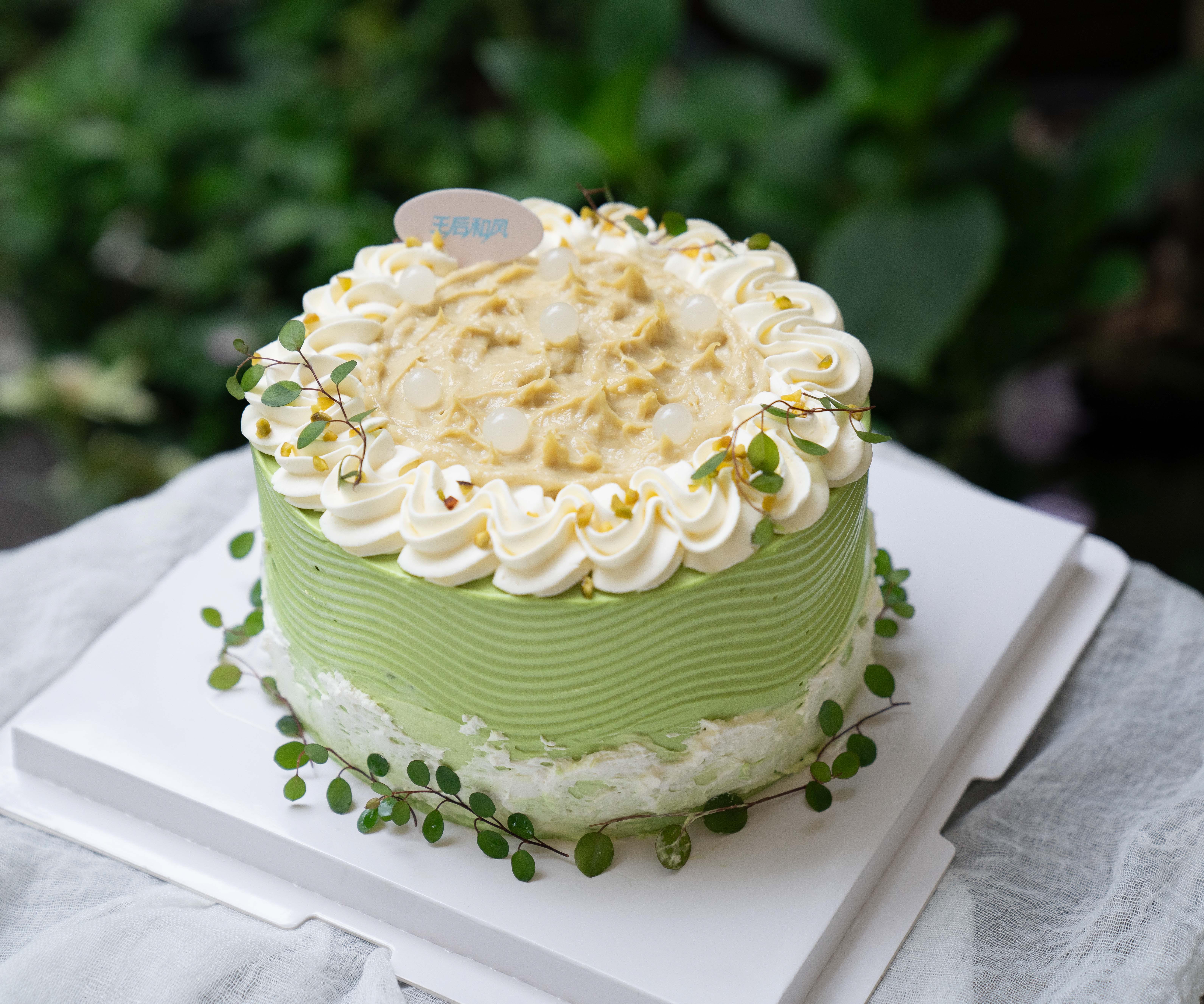 【榴莲开心可丽卷】苏丹王榴莲+果蔬戚风胚+开心果、榴莲奶油（提前一天预定）