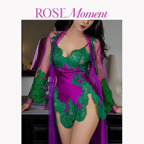 性感前开叉蕾丝胸杯真丝中裙 A250303