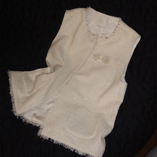 【预售7天】良木礼羊毛马甲（Q2584168） 商品图0