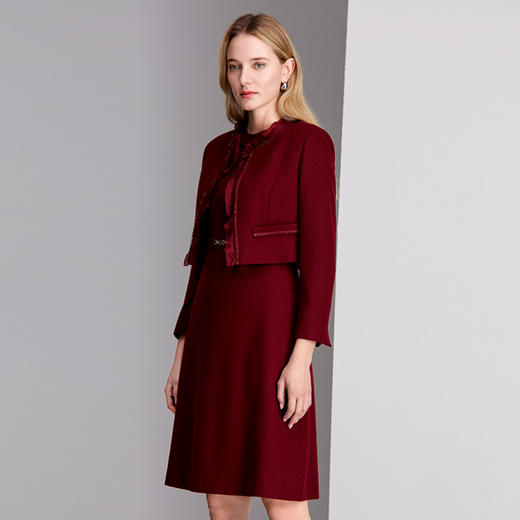 EITIE爱特爱假三件式钉珠花边木耳边撞布减龄精致礼服8477104 商品图3