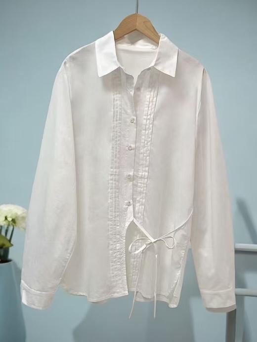春季推荐2026→【自营】古泥品牌7070 100%精梳棉设计感压褶绑带衬衫-喜出 商品图3