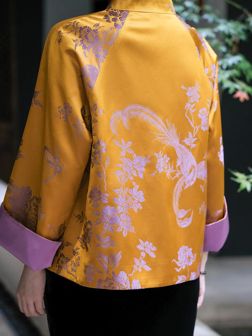 盛唐婧 | 轻奢新中式老缎提花对花对襟外套 商品图9