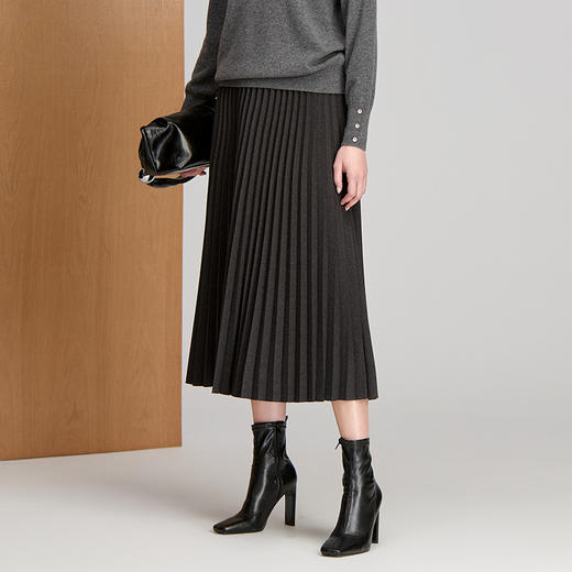 EITIE爱特爱高腰百褶设计时尚百搭保暖半裙8406109 商品图3