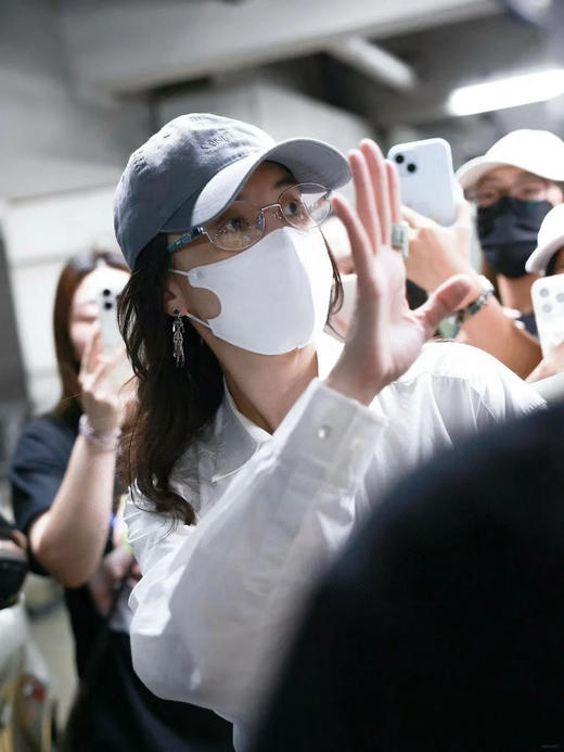 Fakeme 轻奢老钱风椭圆形平光镜 商品图4