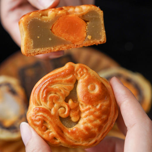 低糖莲蓉蛋黄月饼【单颗装】 商品图0