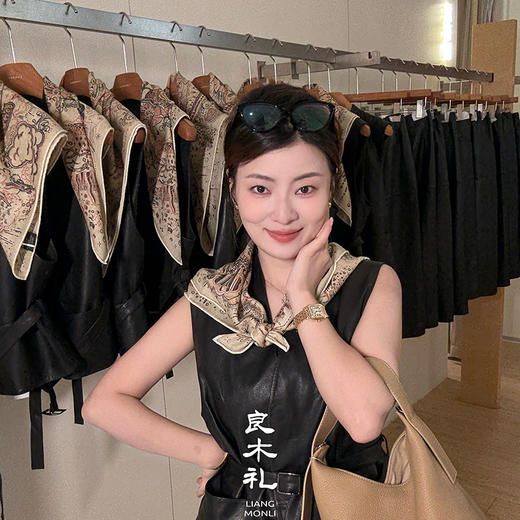 【预售7天】良木礼羊皮马甲(Q2591826) 商品图2