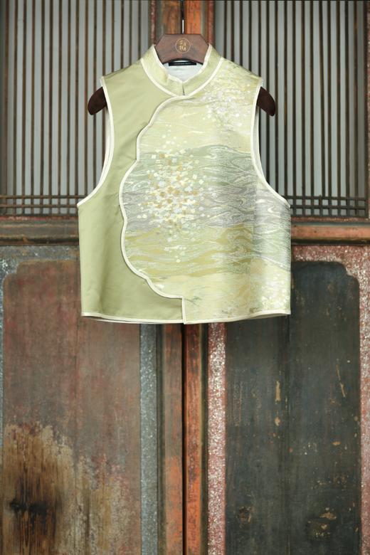 盛唐牡丹盛奢系列 | 彩金缀织西阵织花瓣领马甲 商品图0