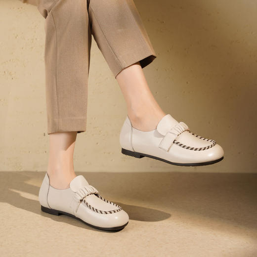 西村名物2025年秋季新款超舒适缝线软底妈妈鞋简约百搭平底通勤鞋T25CM31711 商品图2