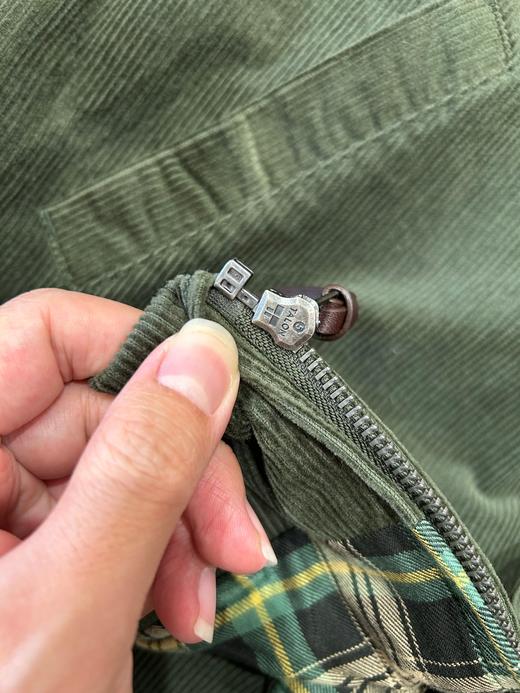 LFLL的绿色灯芯绒夹克..这个配色男女穿都太帅了... 商品图8