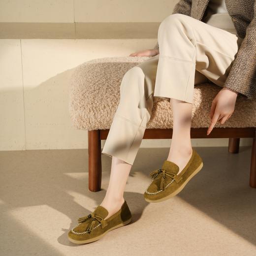 西村名物2025年秋季新款软底软面时尚流苏舒适百搭平底豆豆鞋深口单鞋T25CM31911 商品图1