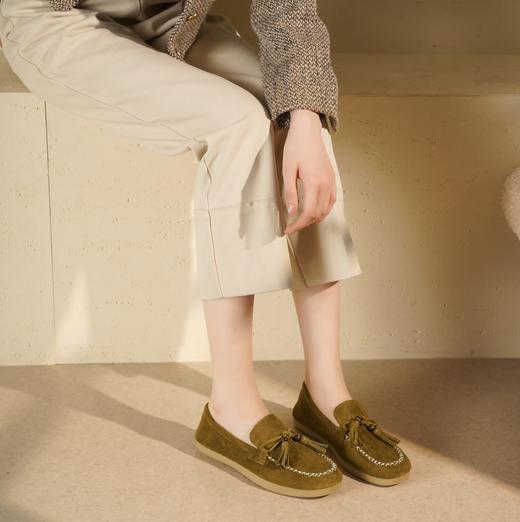 西村名物2025年秋季新款软底软面时尚流苏舒适百搭平底豆豆鞋深口单鞋T25CM31911 商品图5