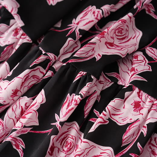 EITIE爱特爱蛋糕式层次感玫瑰印花优雅半裙8306007 商品图6