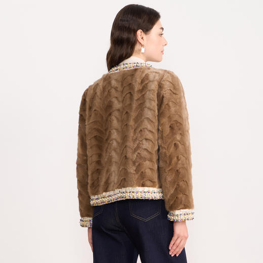 EITIE爱特爱精致优雅粗花呢拼接水貂毛皮草短外套冬季新款D2593901X 商品图13