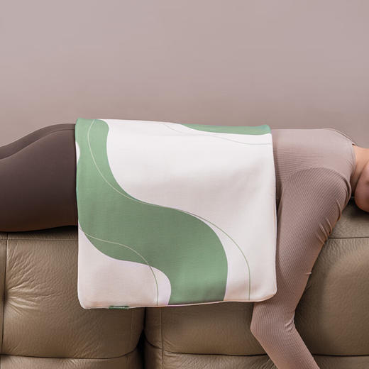 【分仓直发包邮】SOIKOI司崎库电热艾绒毯SK-HW06 商品图3