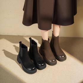 西村名物2025年冬季新款复古拼接简约百搭粗跟英伦风烟筒靴切尔西靴T25DS49121