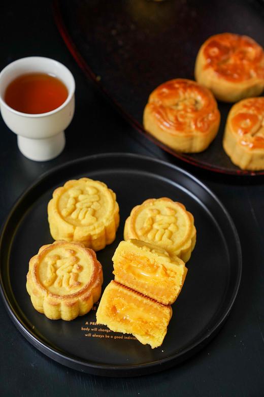 【经典双拼】 莲蓉·奶黄流心·月饼礼盒 商品图5