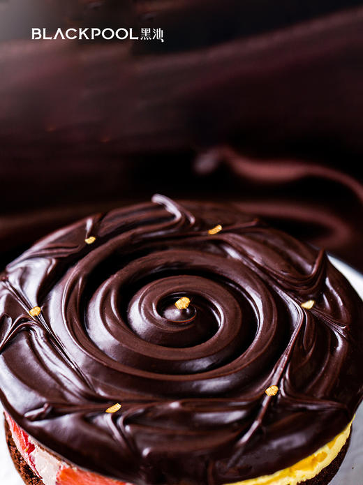 熔岩芒果草莓巧克力蛋糕 商品图1