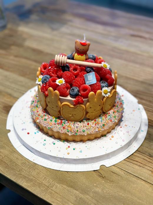 米菲兔的巧克力塔塔【小熊蜡烛颜色随机哦】·奶油蛋糕 商品图0