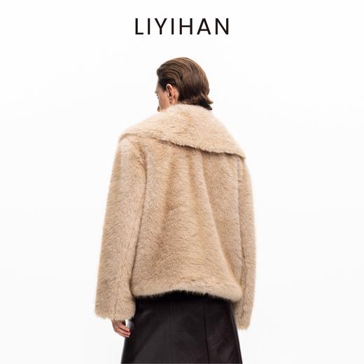 LIYIHAN 2025冬季新款职场环保直筒皮草女咖色复古小众设计感保暖 商品图3