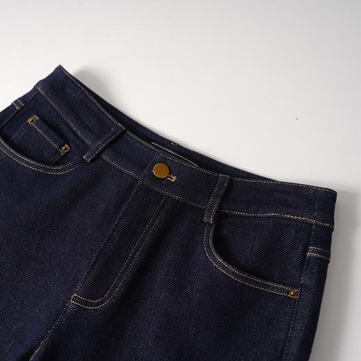 EITIE爱特爱天丝仿牛仔面料质感滑爽舒适直筒裤子8305015 商品图5