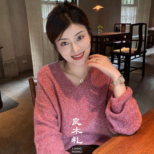 【特价不退不换】良木礼山羊绒V领套衫（Q2584513） 商品图6