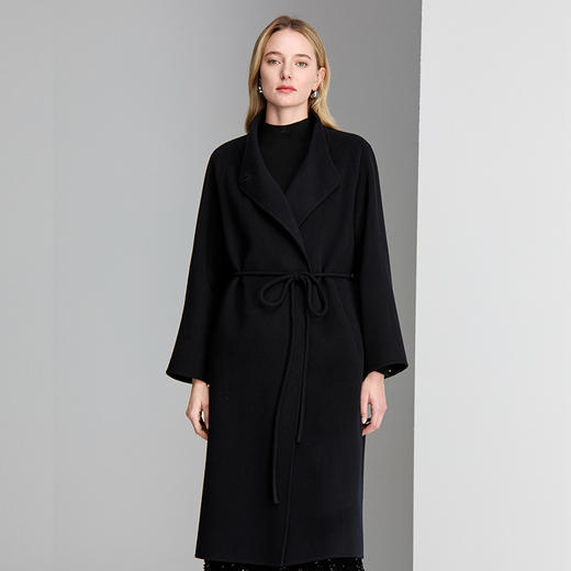 EITIE爱特爱左衽大号单扣设计配上本布细绳腰带保暖大方羊毛羊绒大衣8414110 商品图9