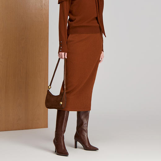 EITIE爱特爱弹力丈根腰头设计时尚年轻好穿搭直筒版型冬季保暖半裙8406110 商品图2