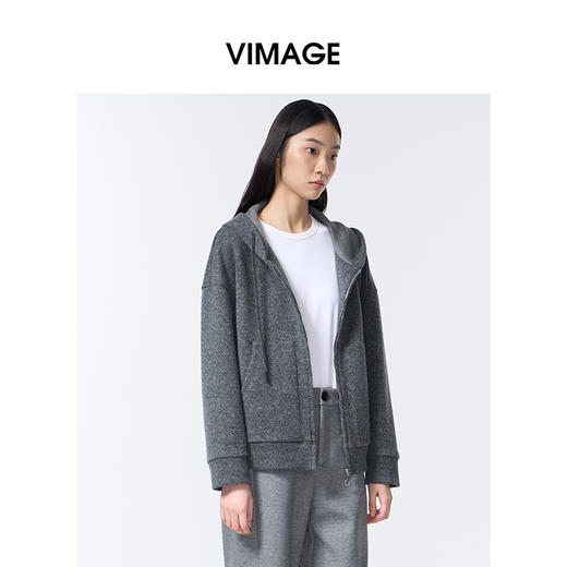 VIMAGE纬漫纪深灰色高级感带帽秋冬新款时尚减龄卫衣外套V2403104 商品图5