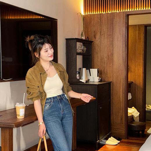 【预售7天】良木礼羊皮翻领外套（腰带）（Q2582112） 商品图9