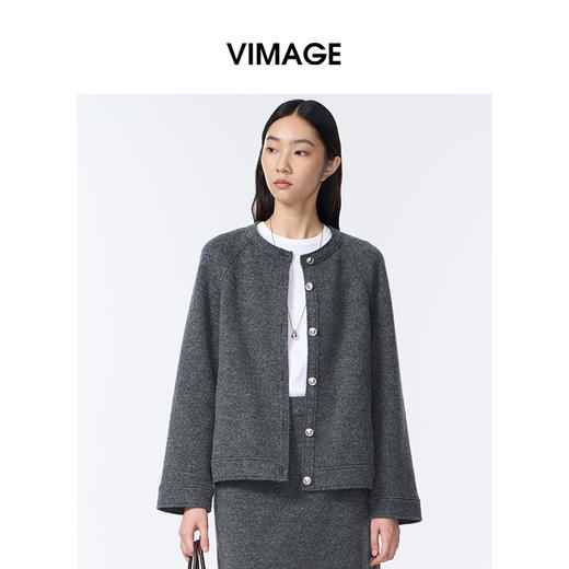 VIMAGE纬漫纪深灰色时尚减龄圆领直筒版型秋冬新款外套V2403105 商品图4