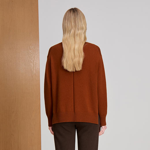 EITIE爱特爱高领下摆侧开叉前短后长设计冬季保暖时尚针织衫8401115 商品图10