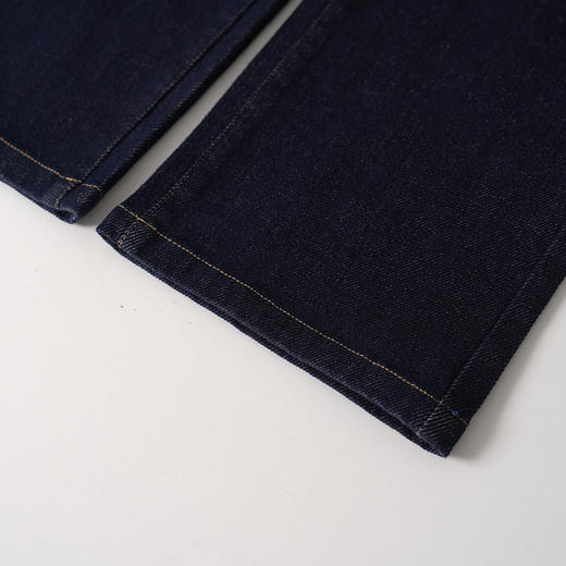 EITIE爱特爱天丝仿牛仔面料质感滑爽舒适直筒裤子8305015 商品图7