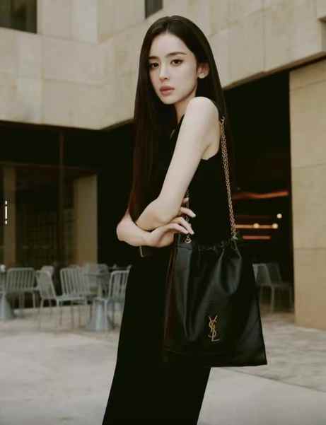 SAINT LAURENT YSL Jamie Pochon 大号 黑色 商品图3