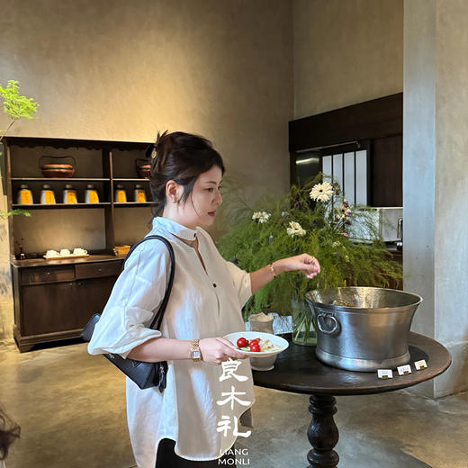 【不退不换】良木礼拼接蕾丝衬衫（Q2591805） 商品图1