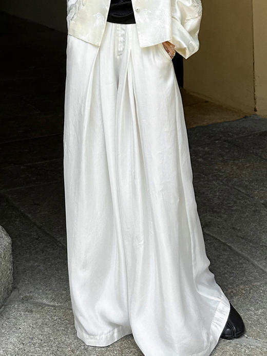 盛唐牡丹| 珍珠白水洗丝阔腿裤 商品图4