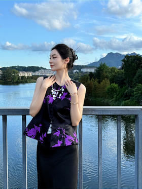 盛唐婧| 重磅三醋酸刺绣对襟修身马甲