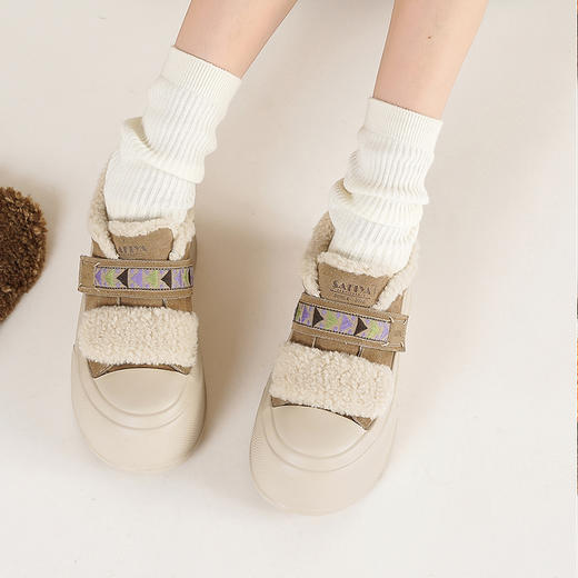 Safiya/索菲娅2025艺术家联名魔术贴厚底保暖百搭轻便增高毛毛鞋SFD411A150 商品图6